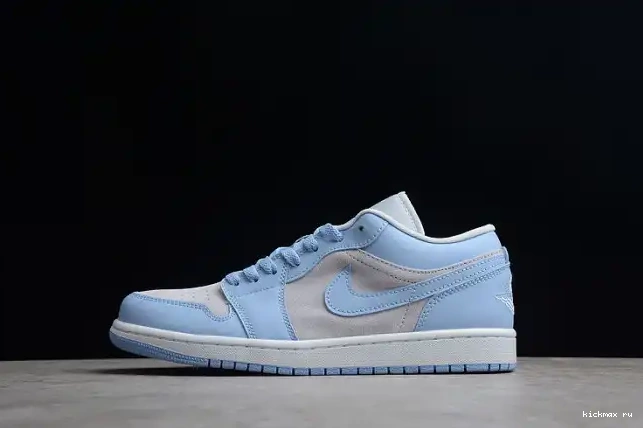 Rep MAX 1 DC0774-050 Blue Low (W) Jordan University 0415